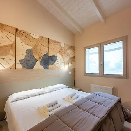 Aris Lodge
