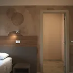 Lodge Aris *