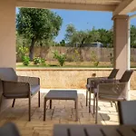 Lodge Aris