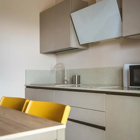 بيت خشبي Aris