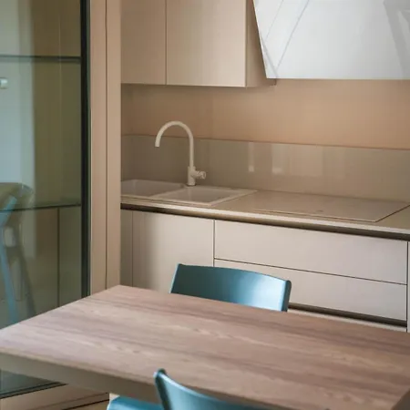 Aris بيت خشبي *