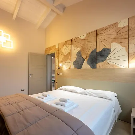 بيت خشبي Aris